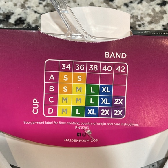 Maidenform L wireless feel good seamless white crop top or bralette pure comfort - Picture 6 of 12